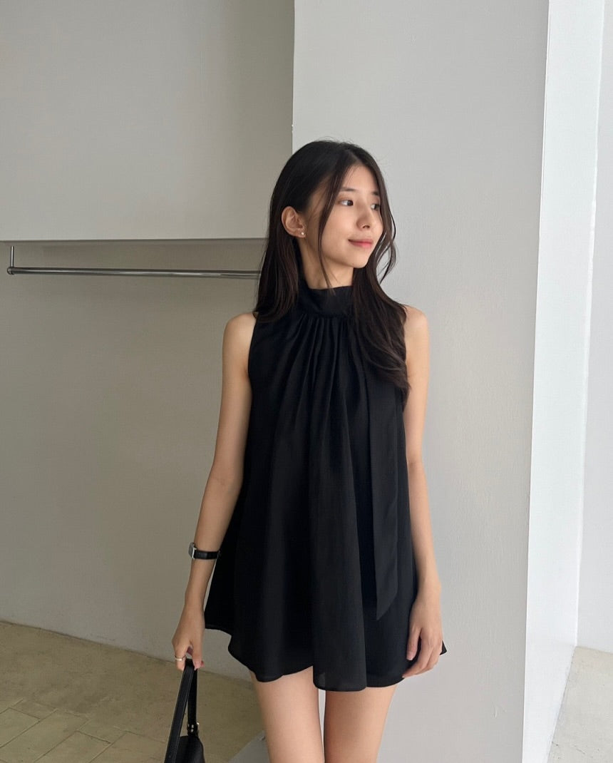leah tie blouse