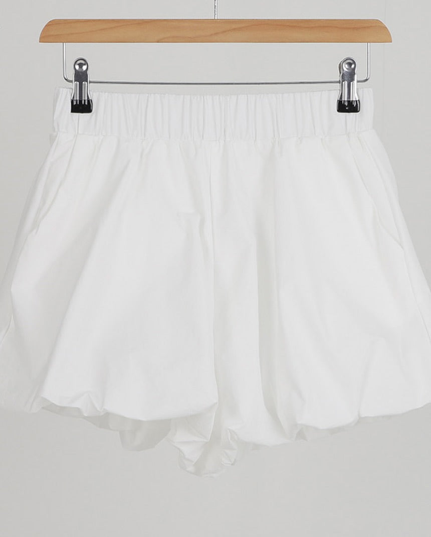 balloon pants