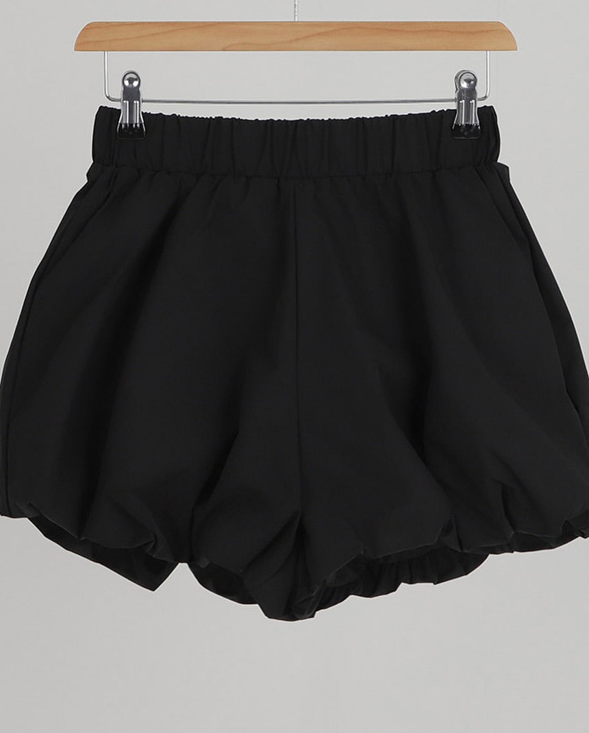 balloon pants