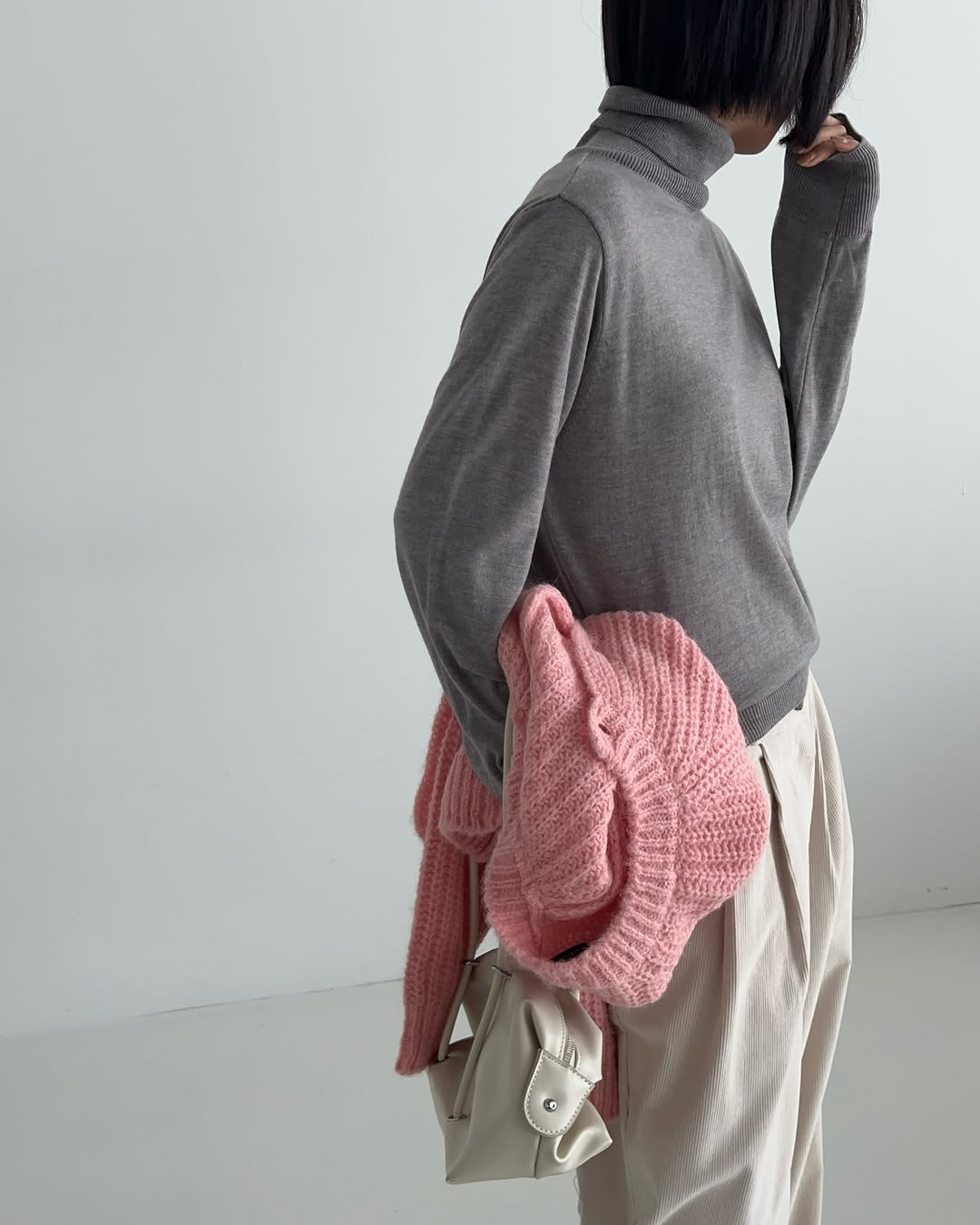 holy soft cashmere knit