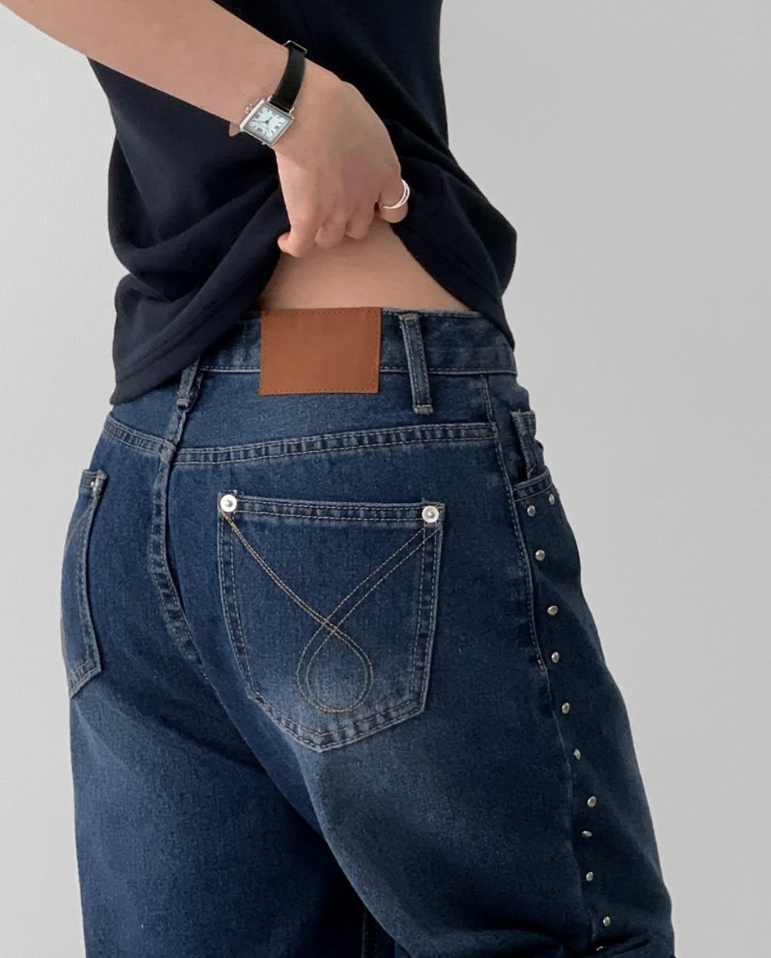 logan studede wide pants (pre-order)