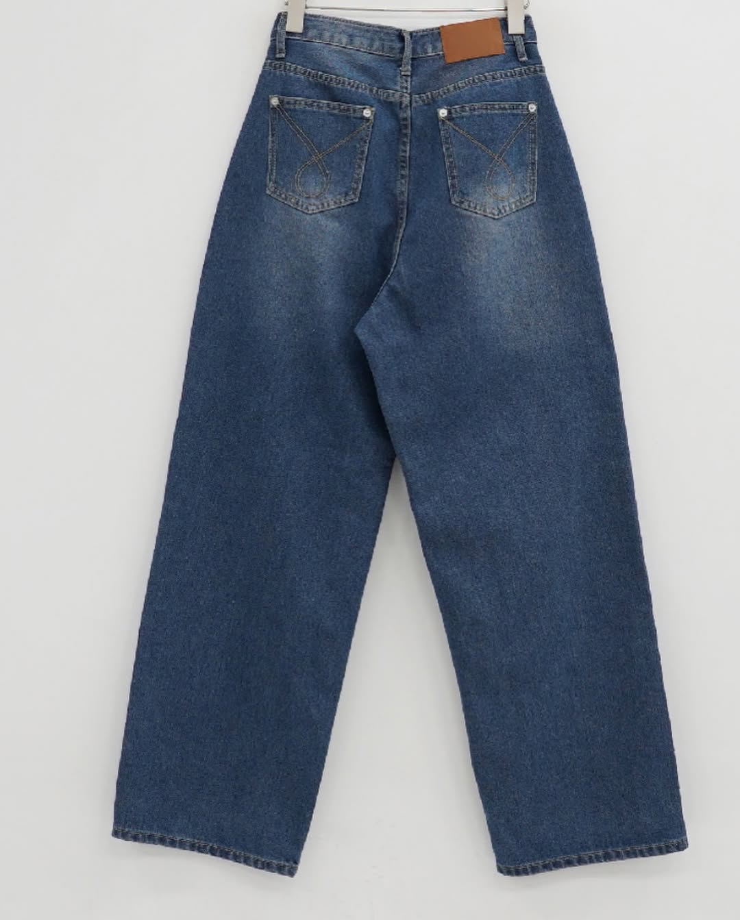 logan studede wide pants (pre-order)