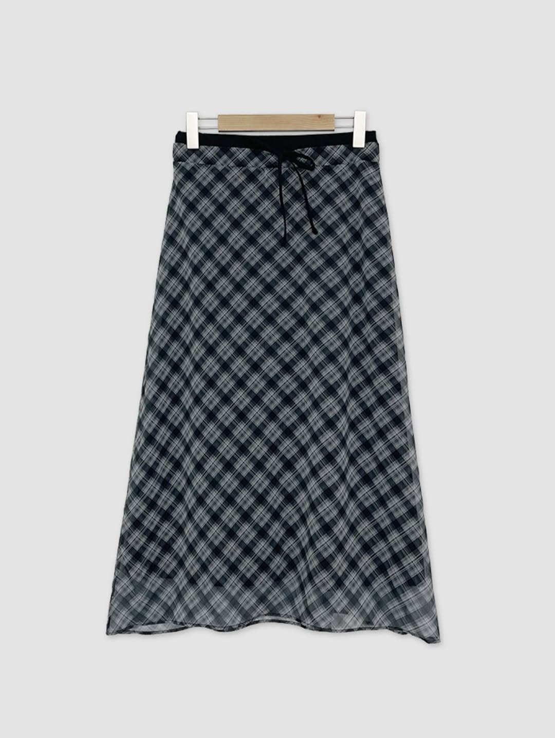 rumi banding skirt