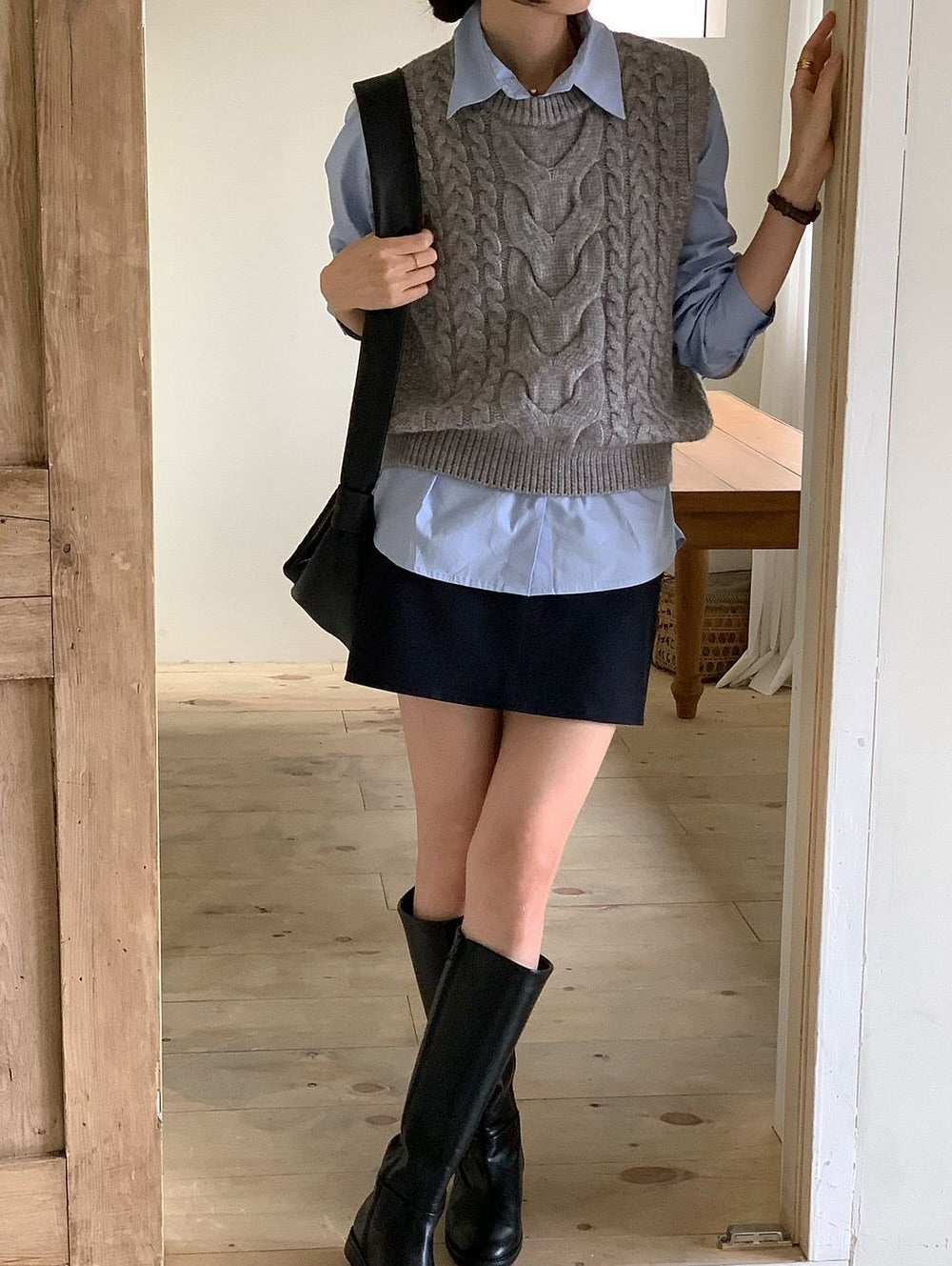 leni knit vest