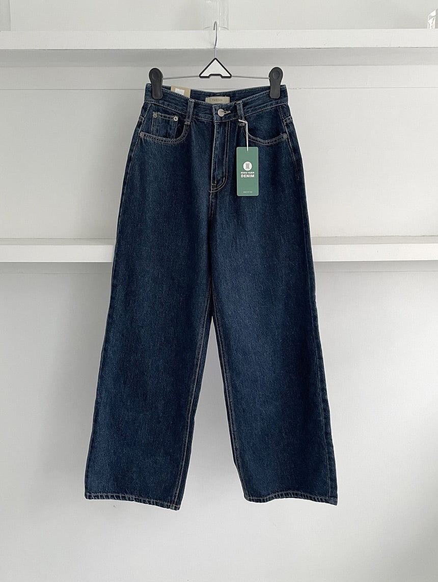 boy fit denim pants