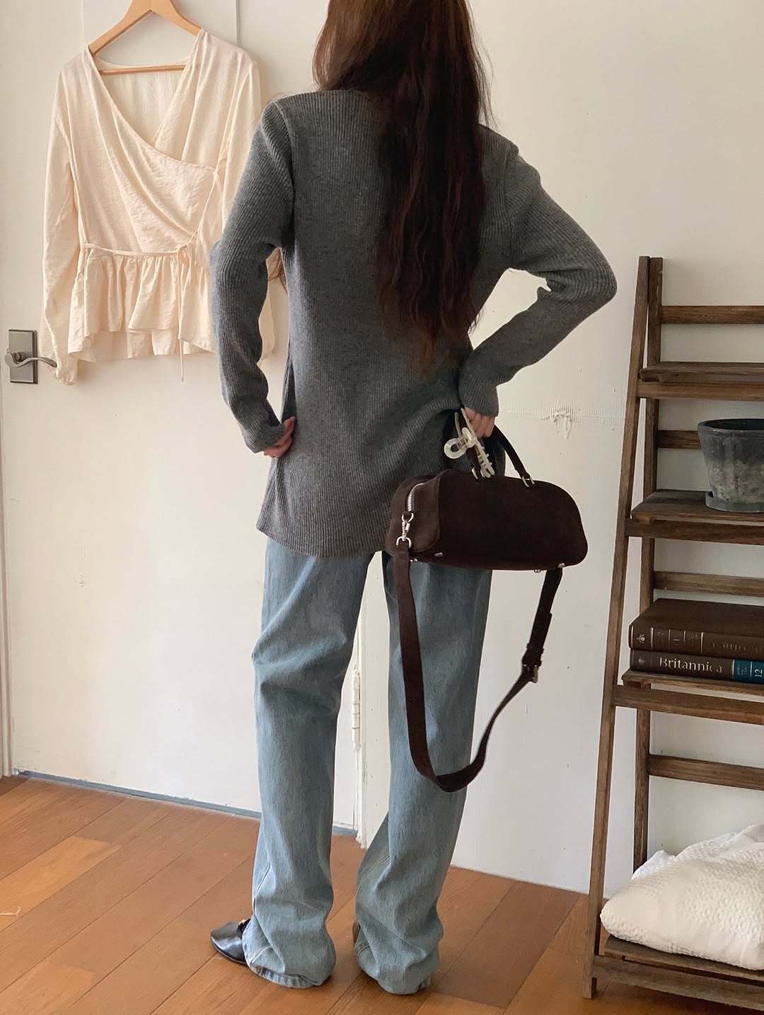 half slit cardigan (pre-order)