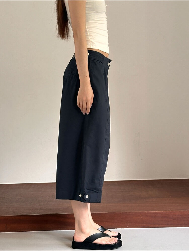 snap bermuda pants (pre-order)