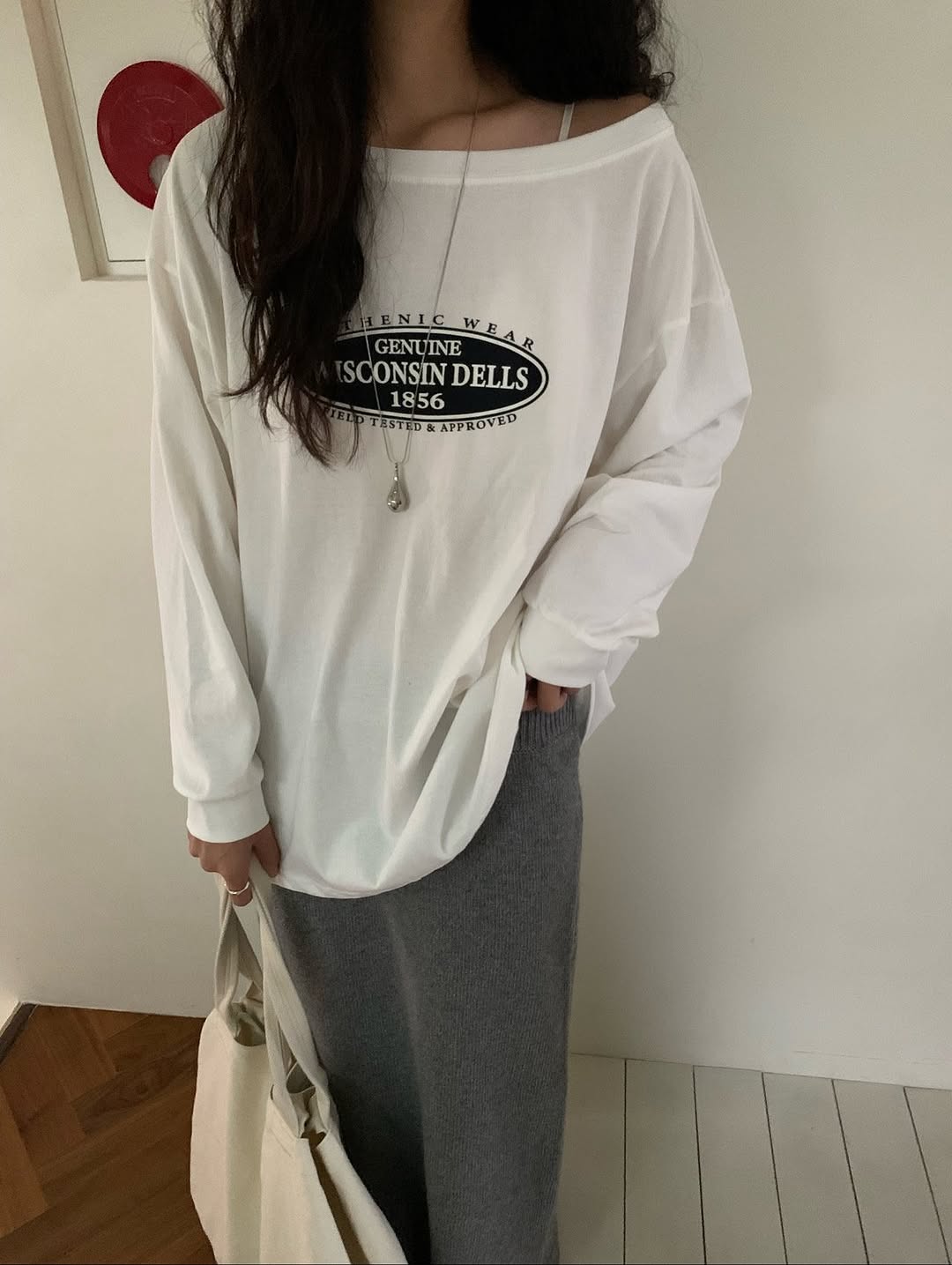 dells tee (pre-order)