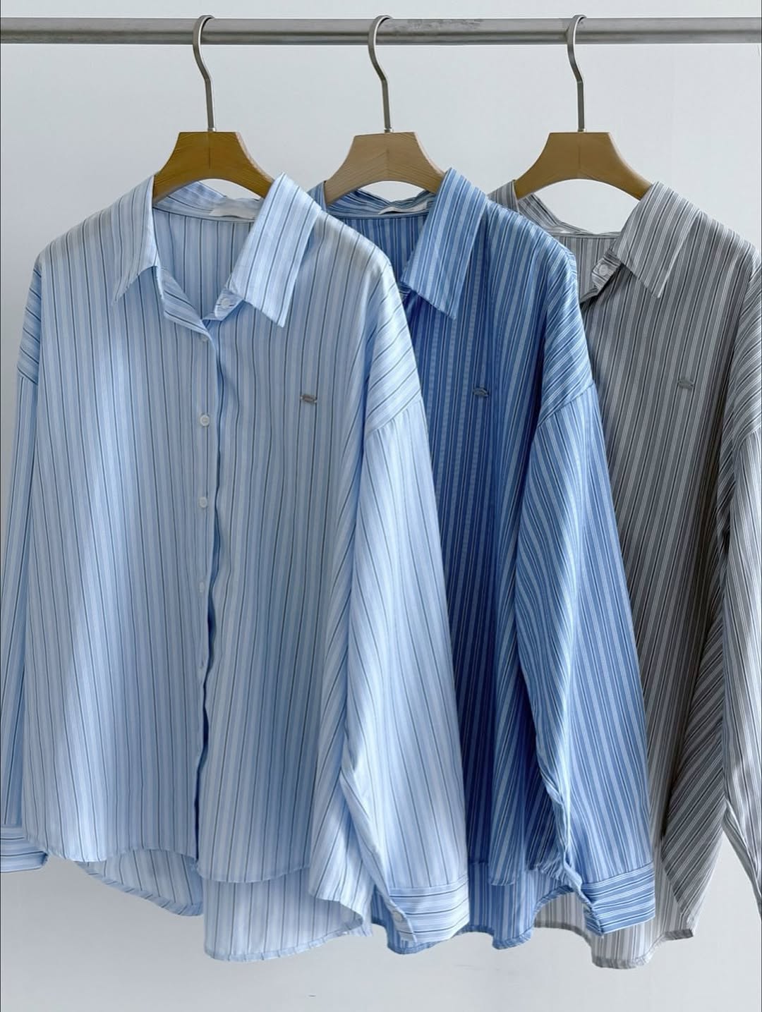 poster striepd shirts