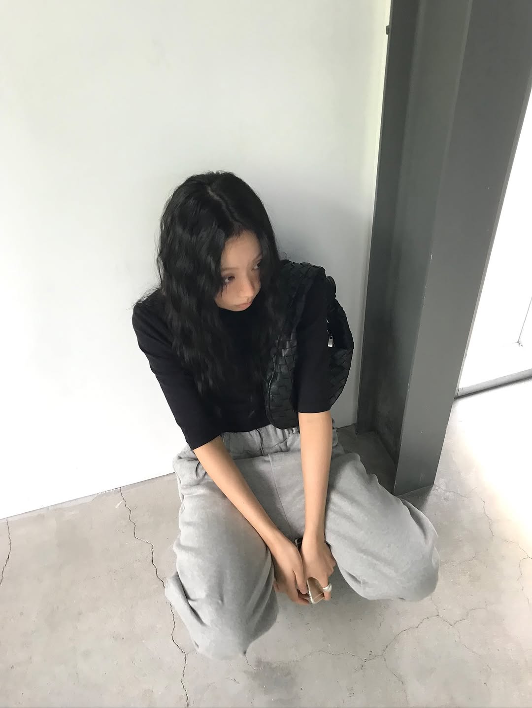 angora two-way tee