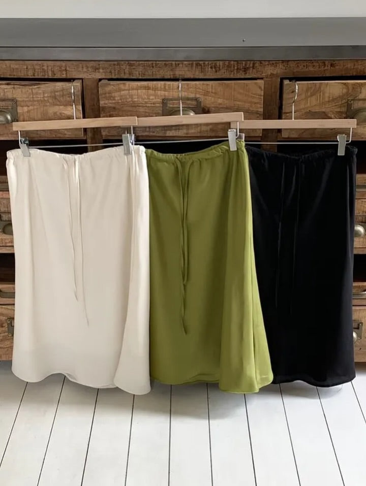 nana satin skirt (pre-order)