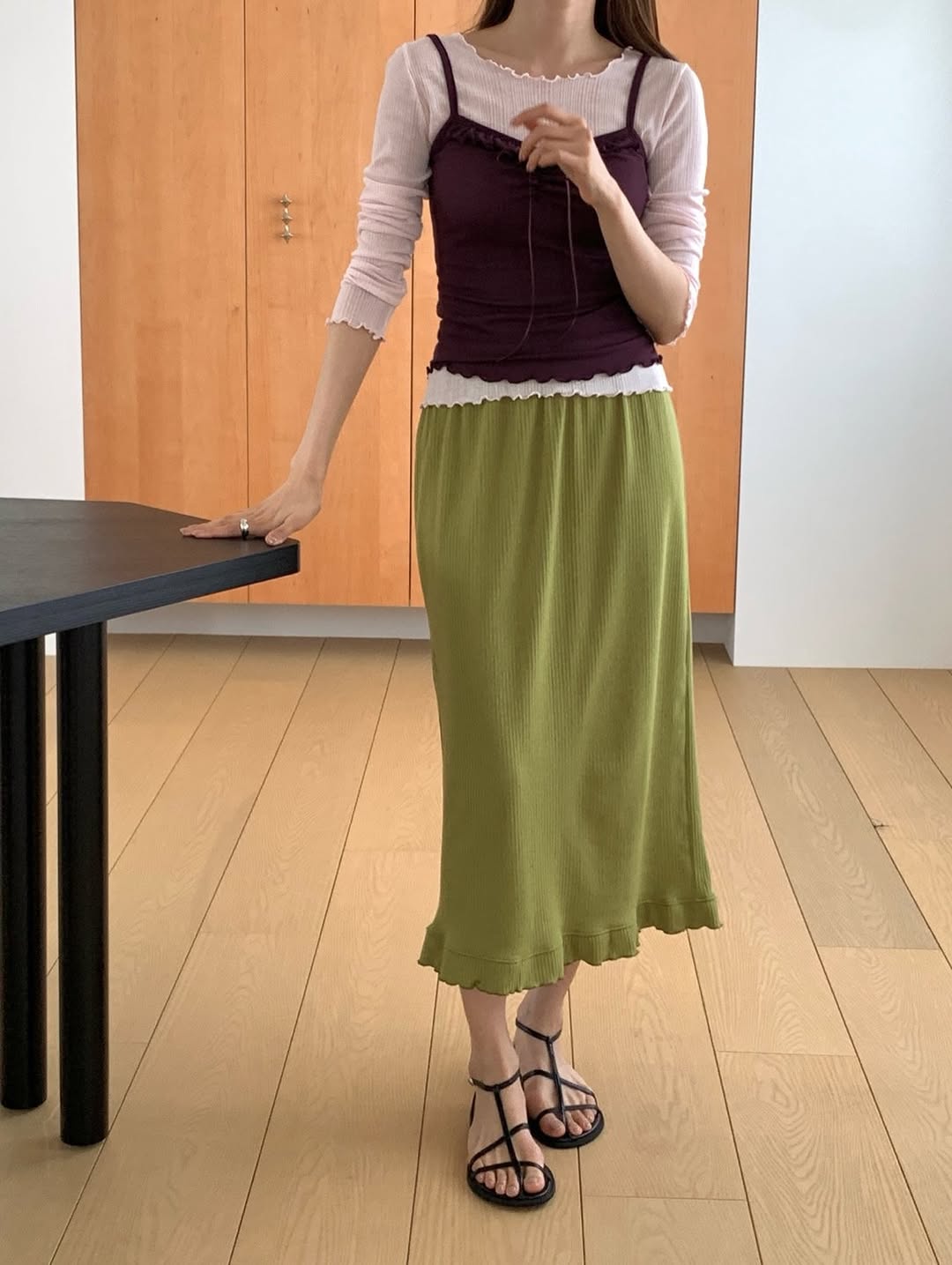 olive frill banding skirt
