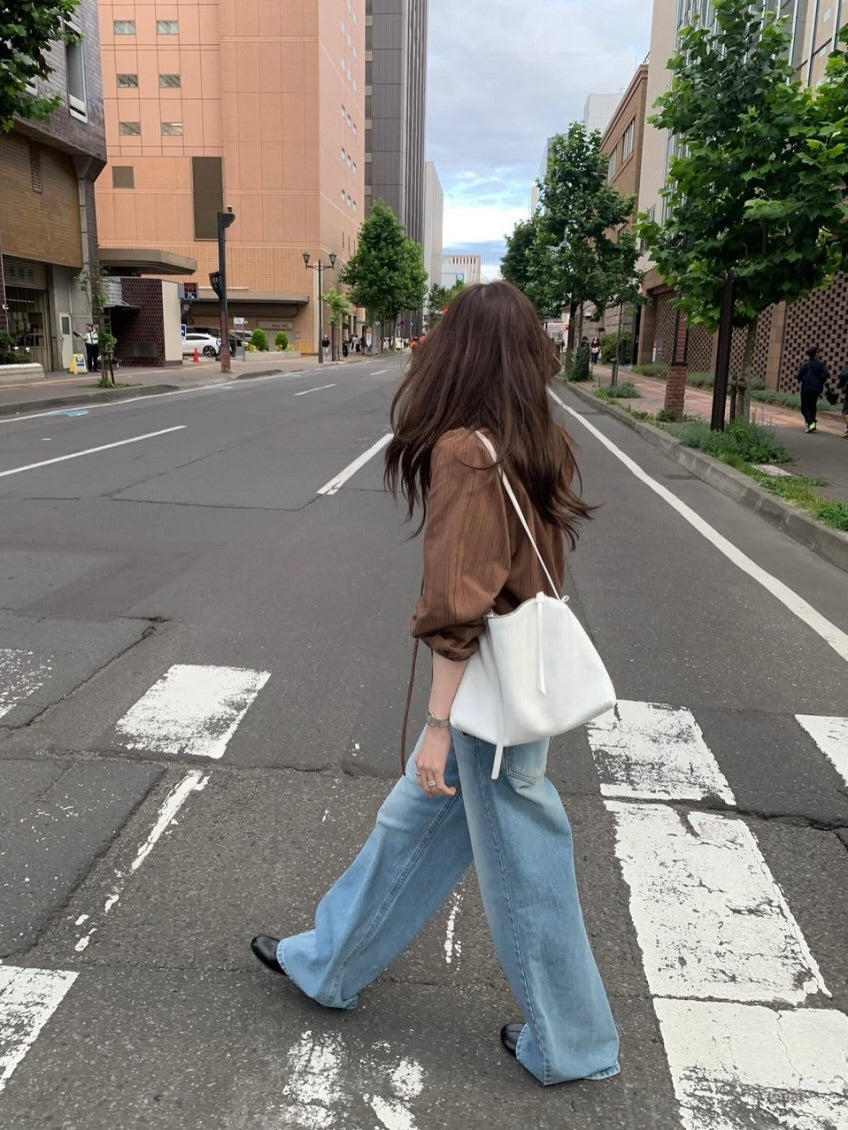 milky blouse (pre-order)