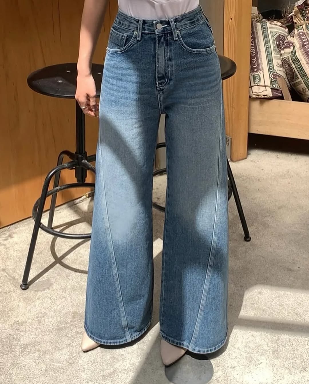 newnormal denim pants