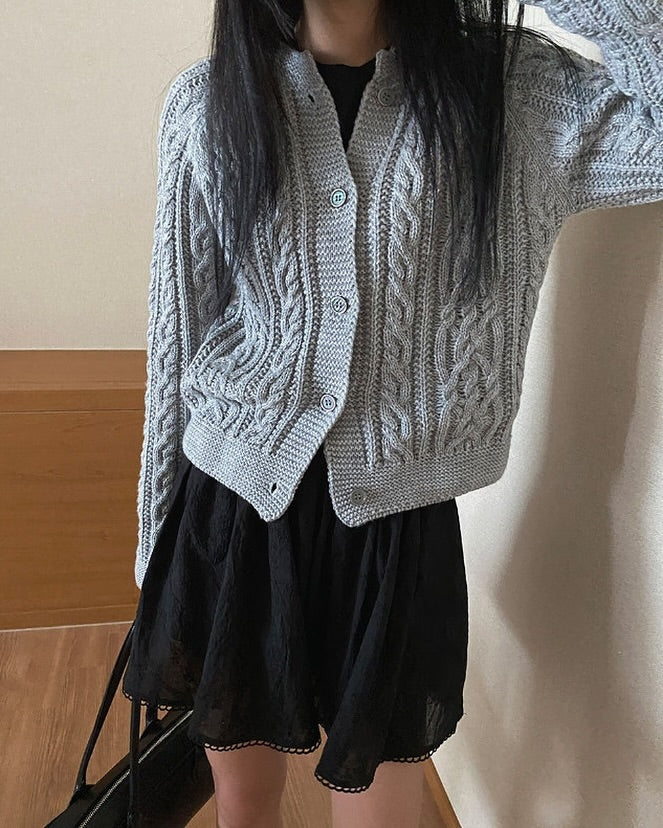 lona cardigan