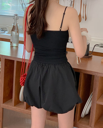 balloon pants