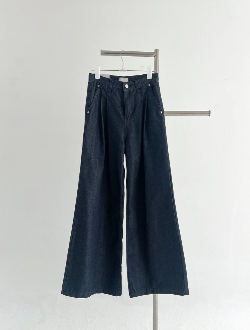 pintuck non-fade denim pants (pre-order)
