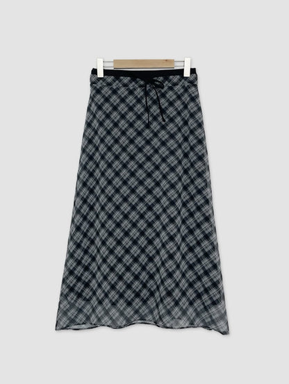 rumi banding skirt