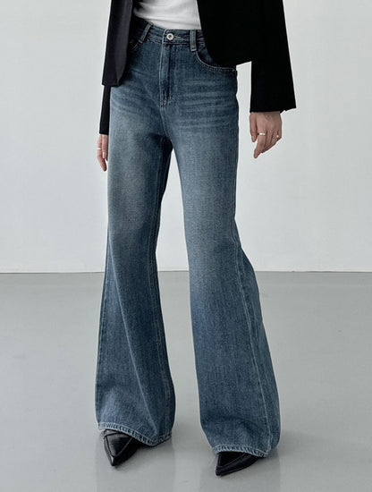 ona soft boot-cut pants (pre-order)
