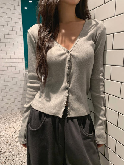 roem cardigan