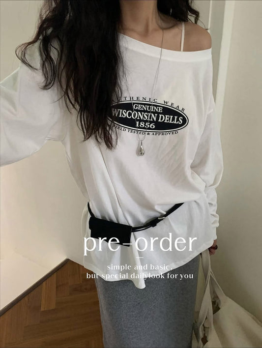 dells tee (pre-order)