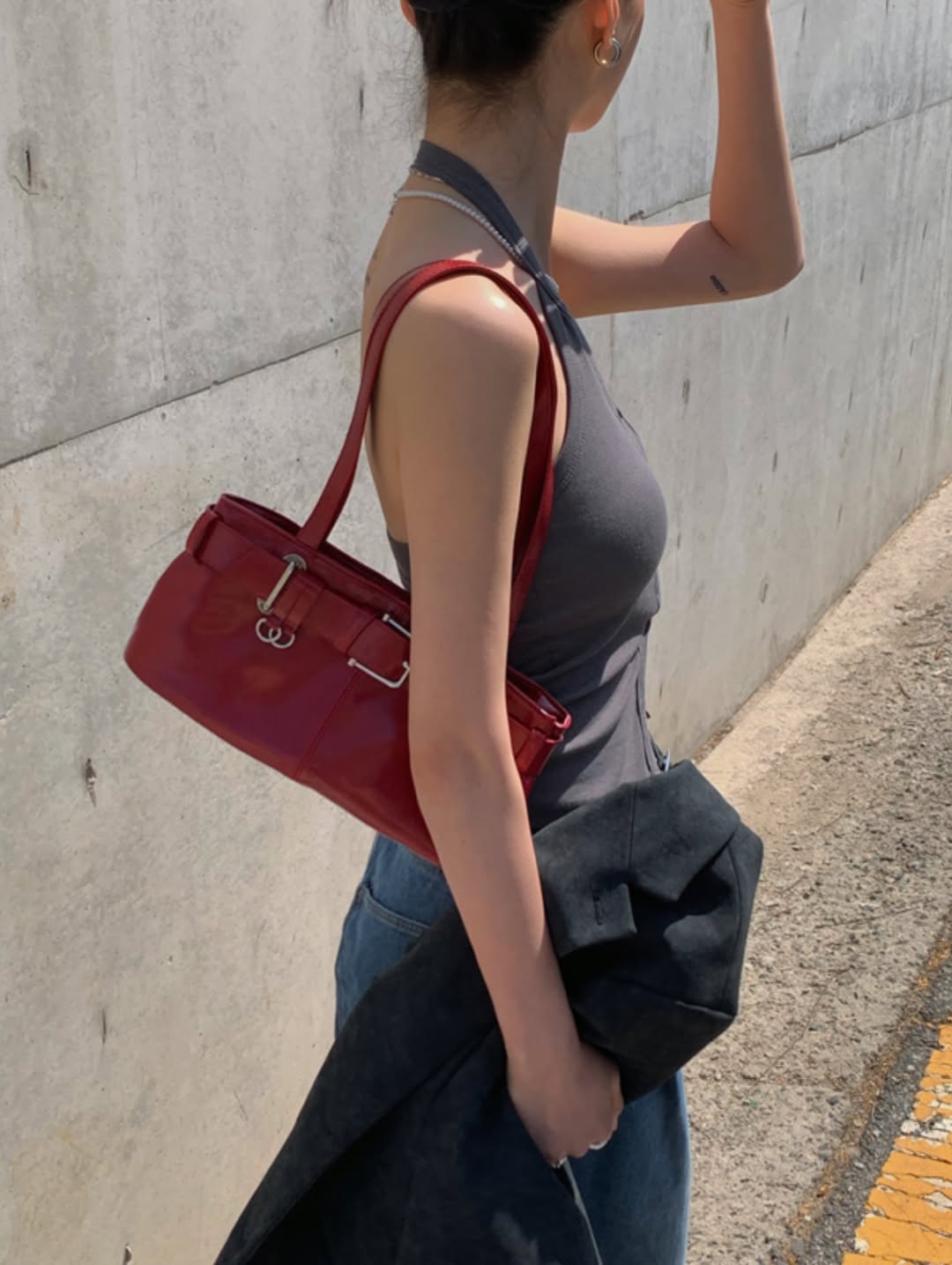 kylie halter top (built in pad)