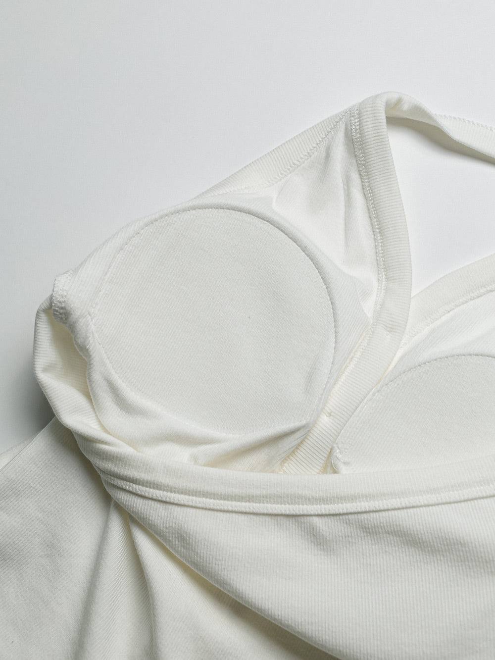 kylie halter top (built in pad)