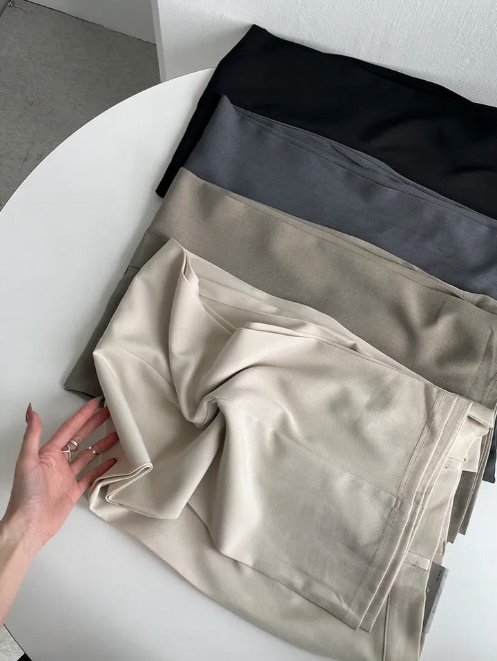 roy two-tucks slacks (pre-order)