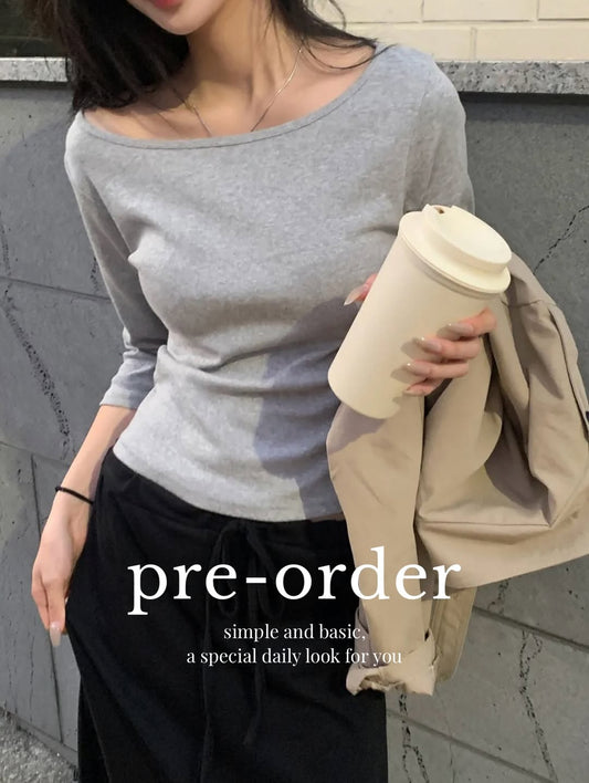 luna daily tee (pre-order)