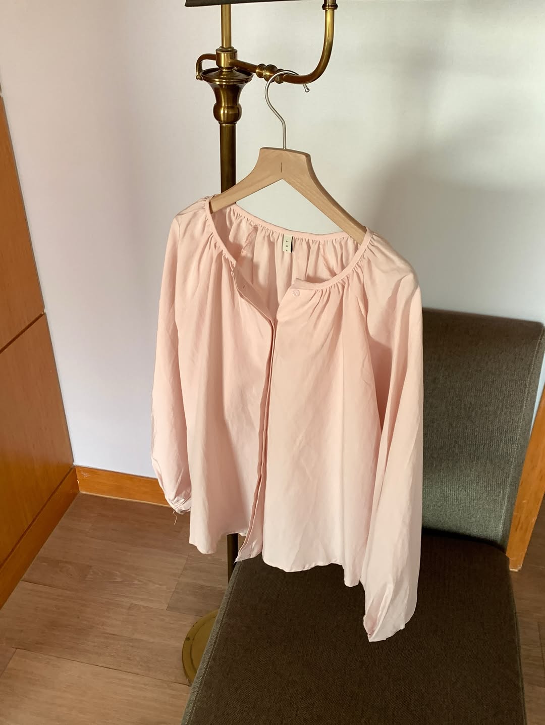 pia blouse