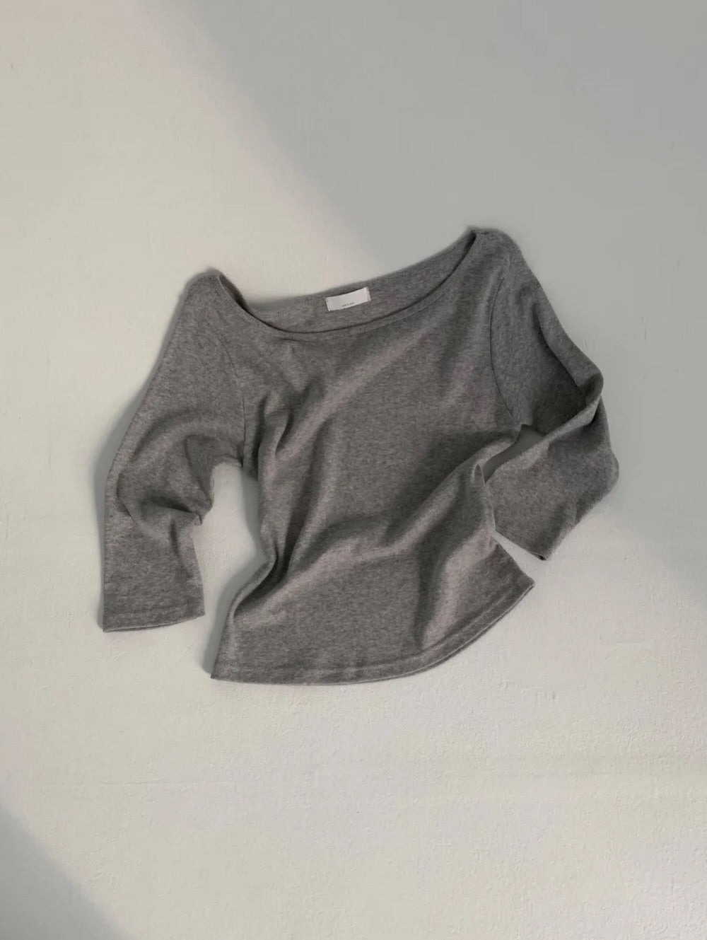 luna daily tee