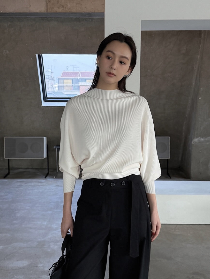 toit pleated top