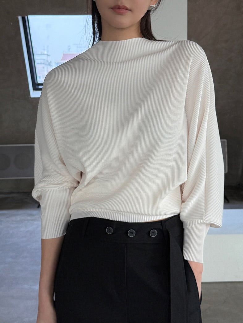 toit pleated top