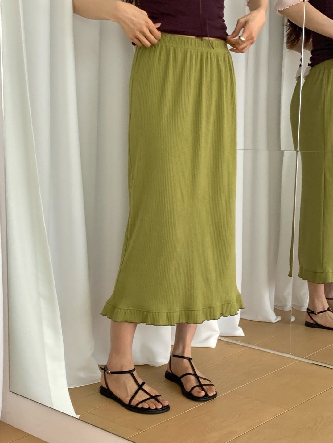 olive frill banding skirt