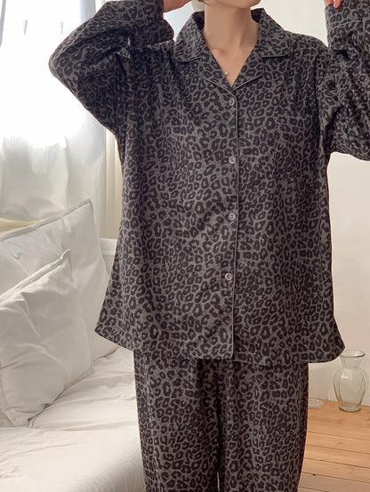 leo velvet homewear set