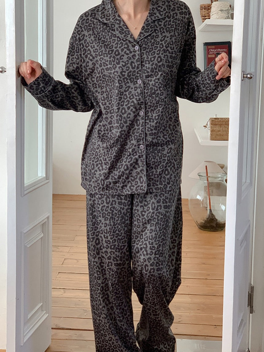 leo velvet homewear set