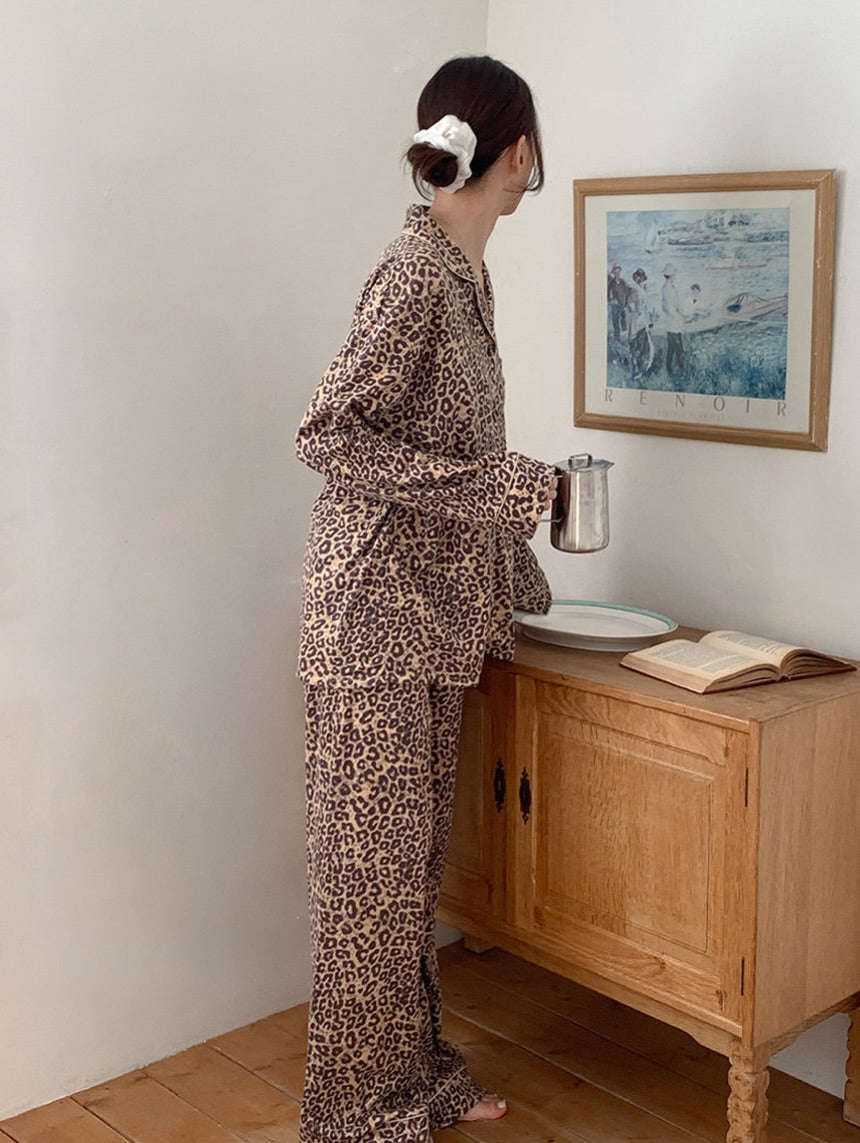 leo velvet homewear set