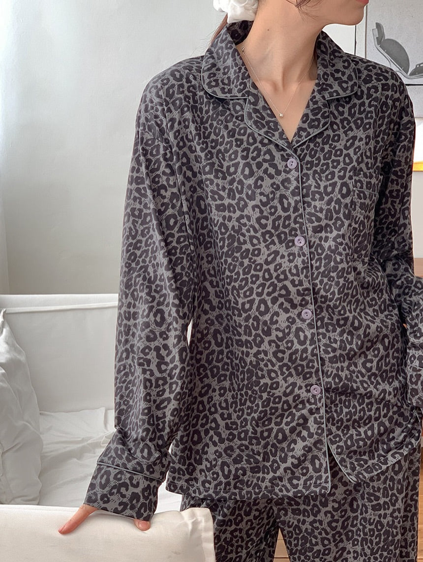 leo velvet homewear set
