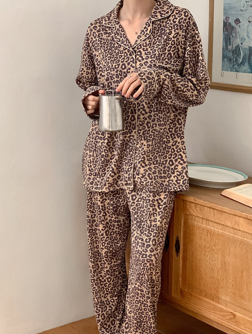 leo velvet homewear set