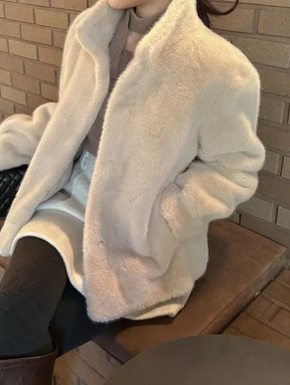 akia fur jacket