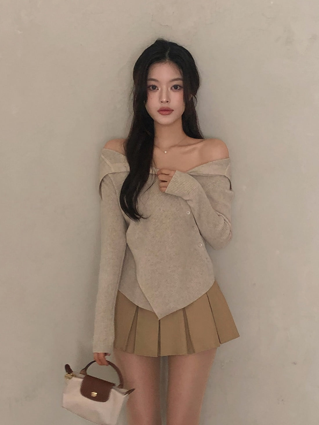 line button knit