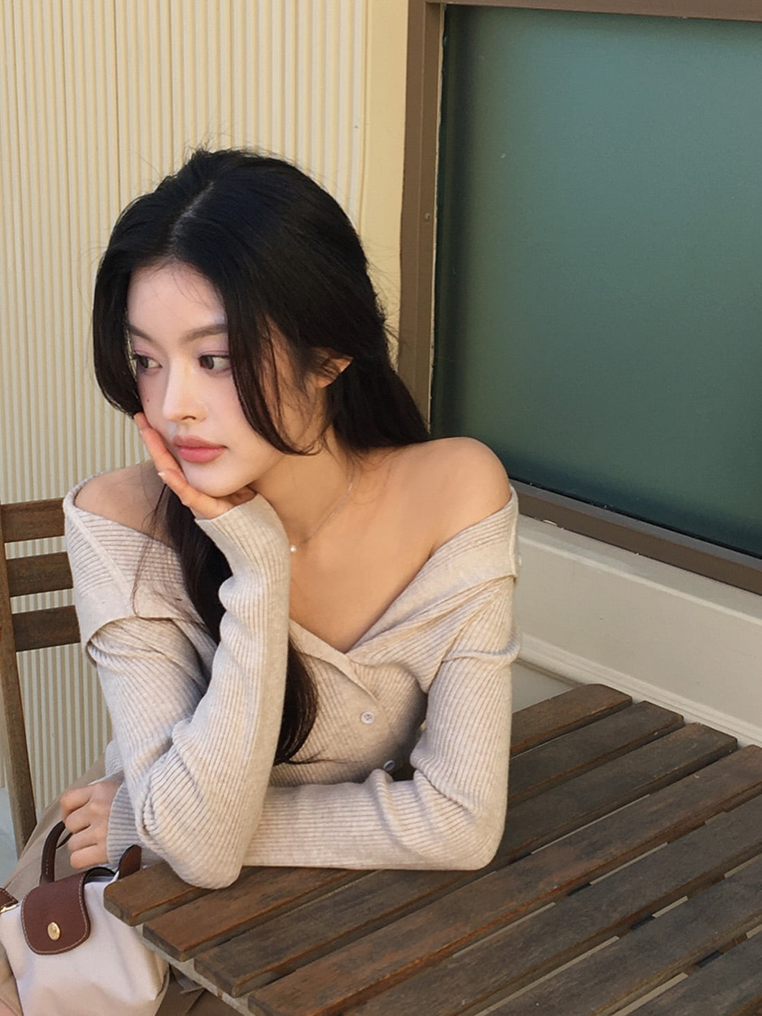 line button knit