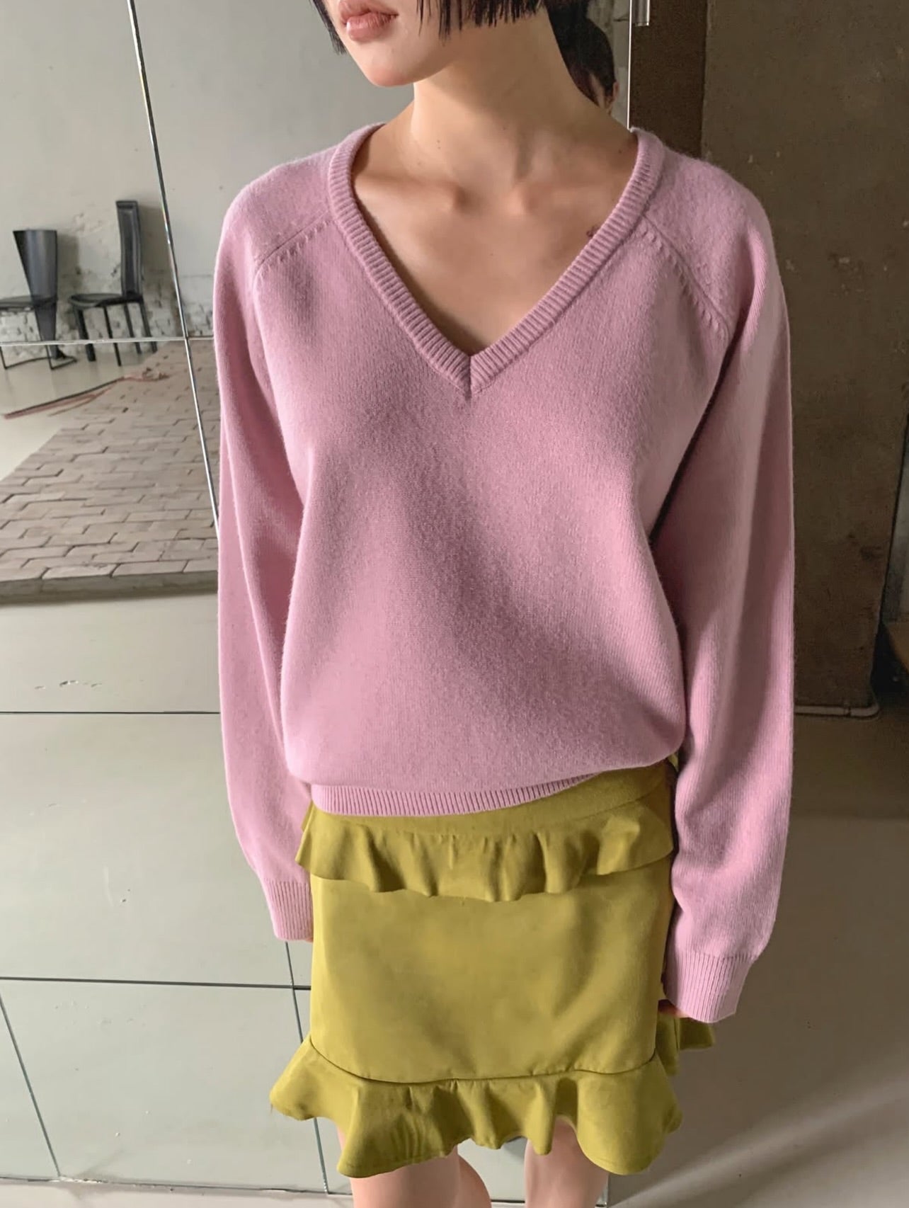 reina v-neck knit (pre-order)