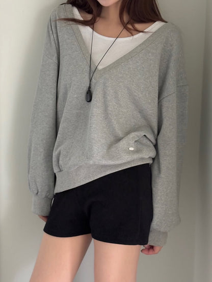 keisha deep v-neck top (pre-order)