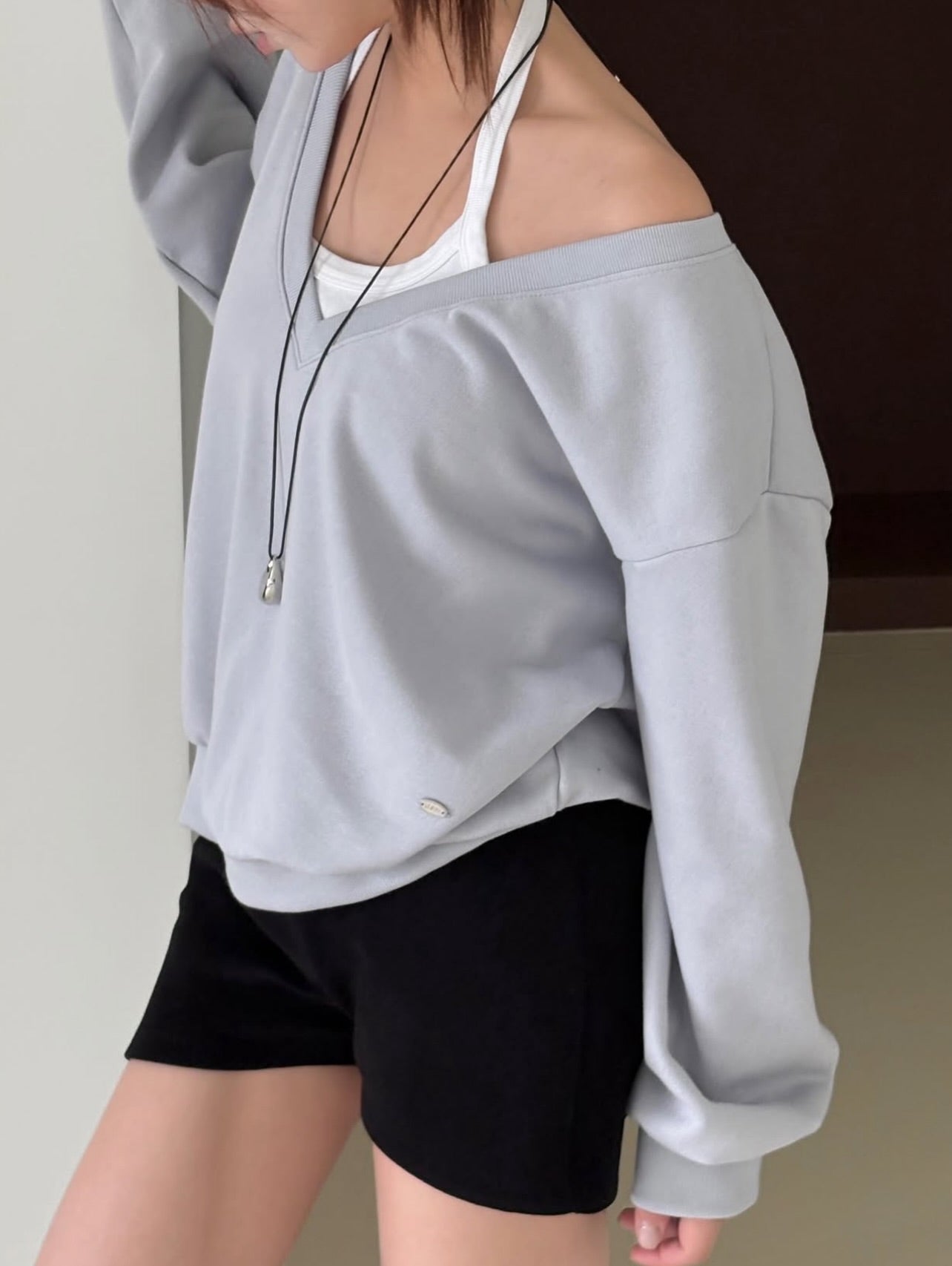 keisha deep v-neck top (pre-order)