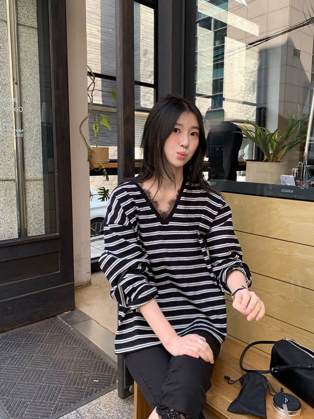 blanc lace tee (pre-order)