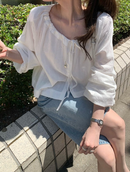 milky blouse (pre-order)