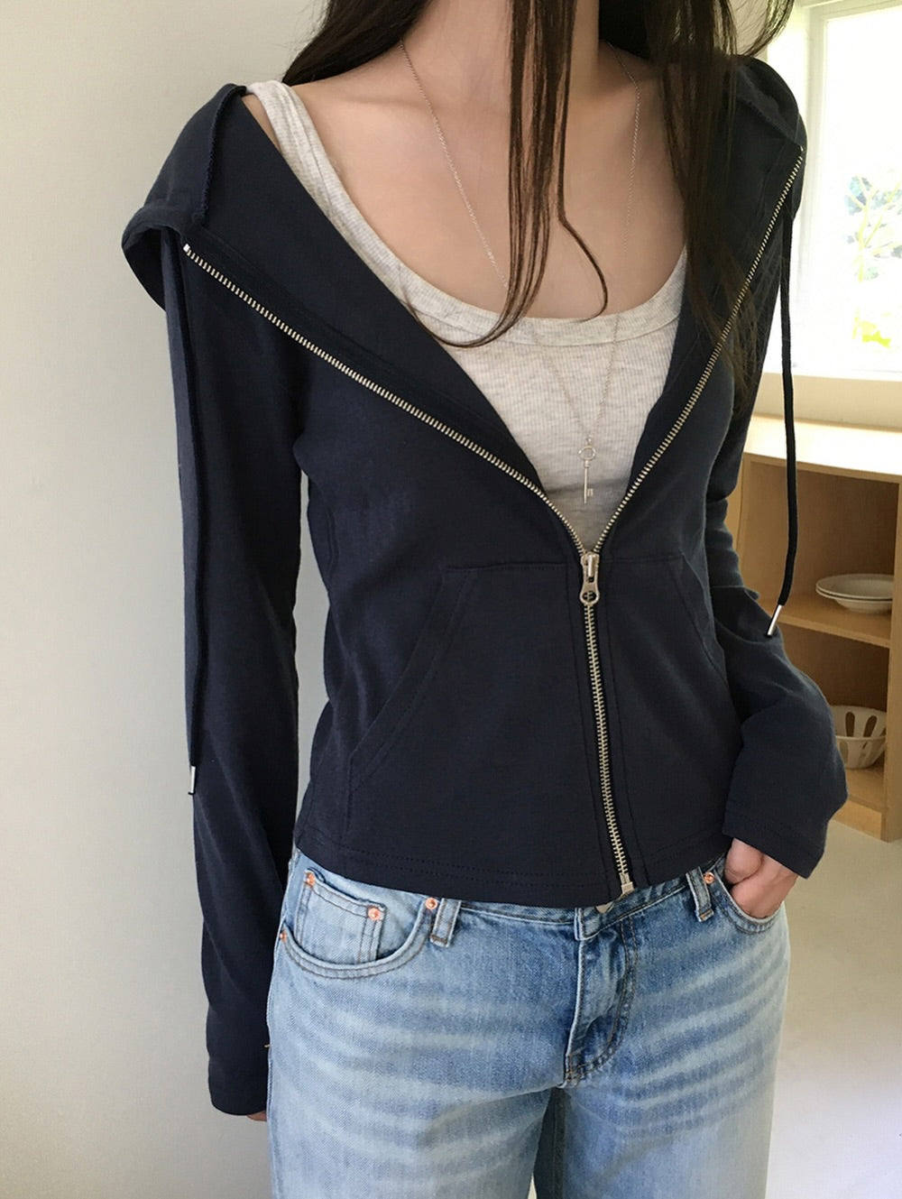 pinter slim hood zip-up (pre-order)