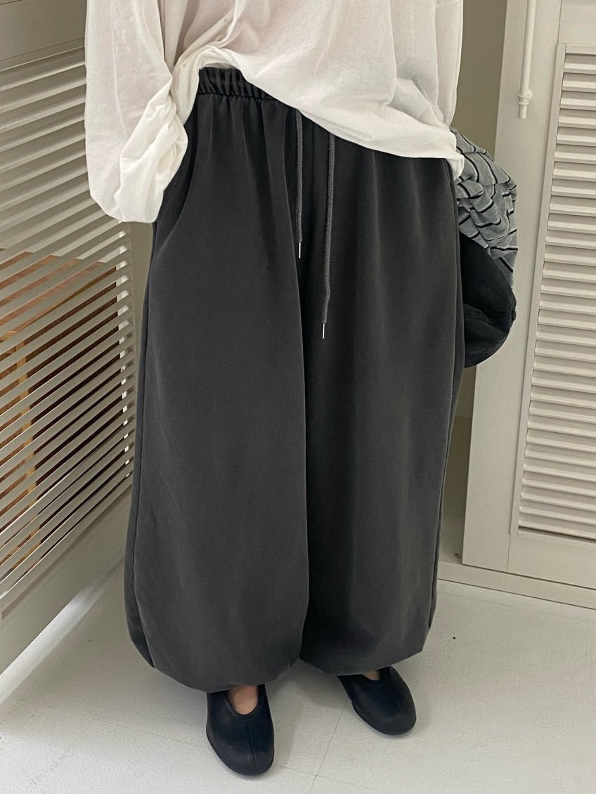 jini pigment jogger pants (pre-order)