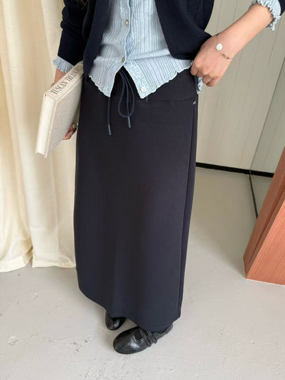 pinter maxi skirt (pre-order)